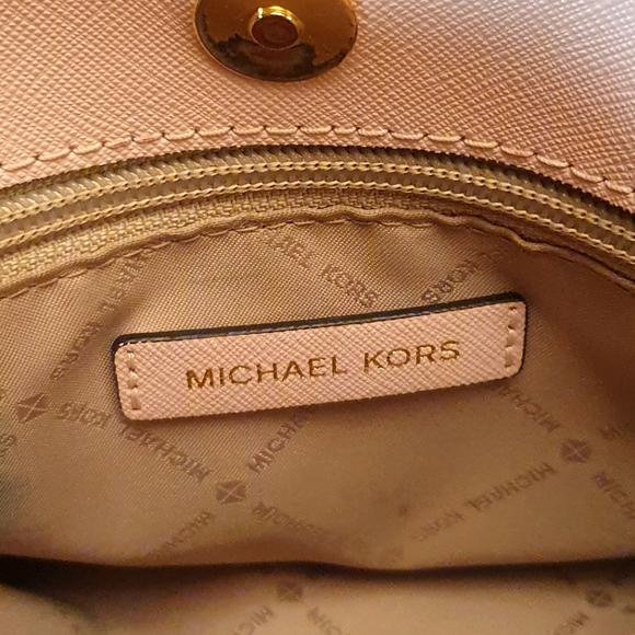 Michael Kors Pink Crossbody Bag - Picture 7 of 9